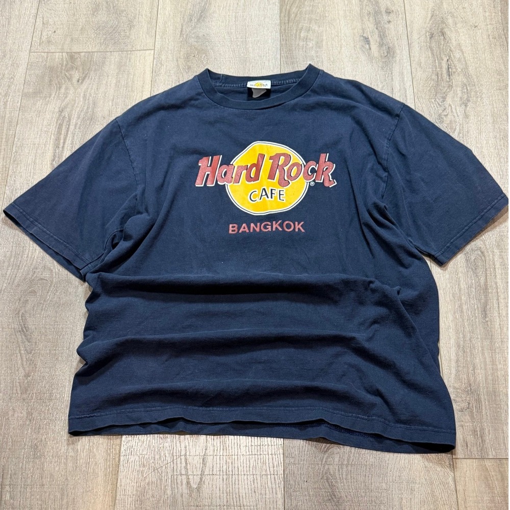 Vintage 90s Hard Rock Cafe Bangkok Graphic T-Shirt Mens Navy Blue